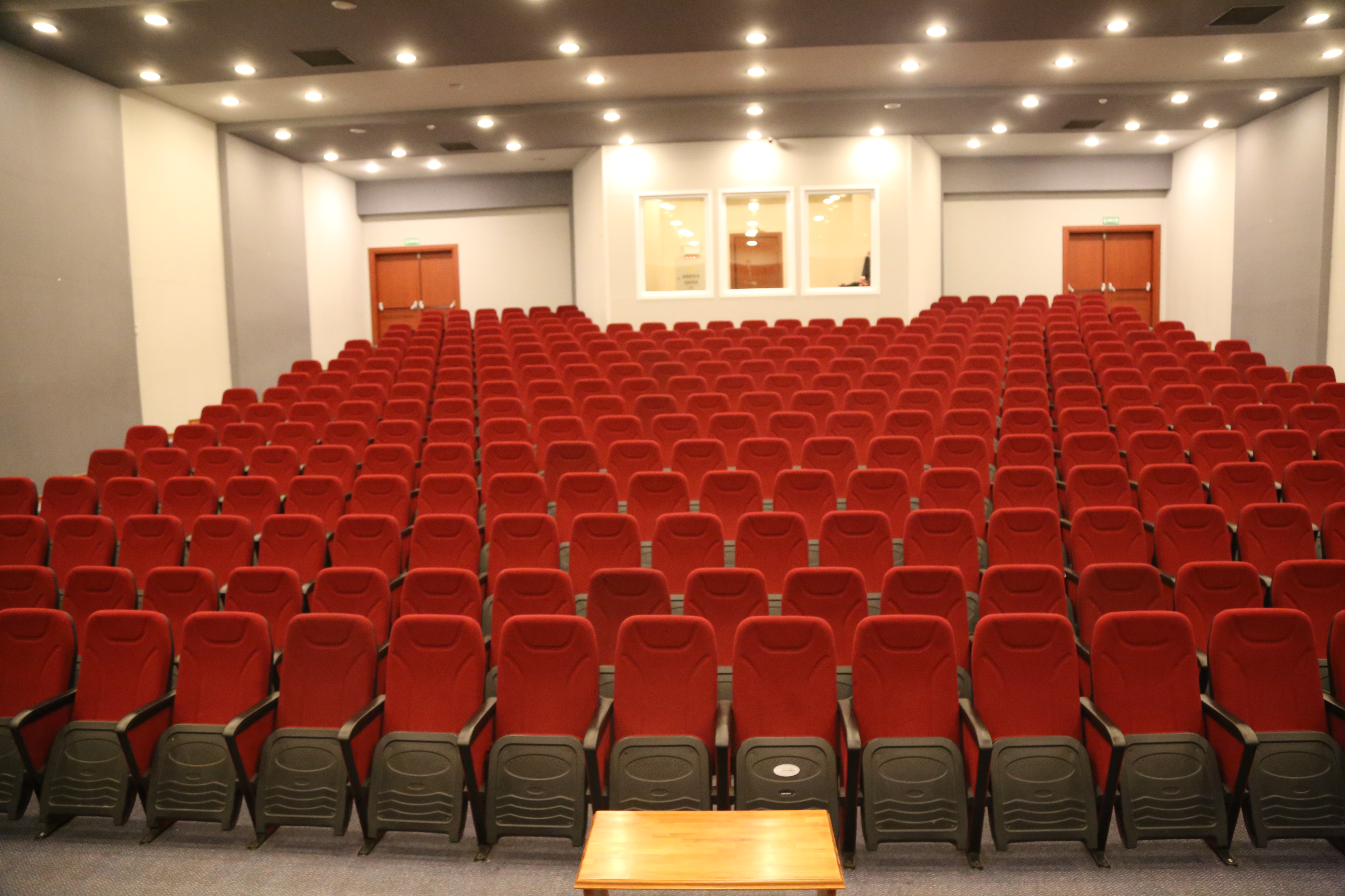 Konferans Salonu