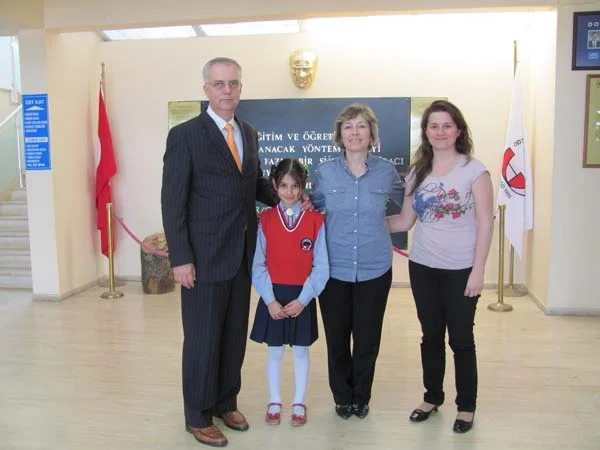 Çek Cumhuriyeti Uluslararası Çocuk Sergisi Onur Mansiyonu